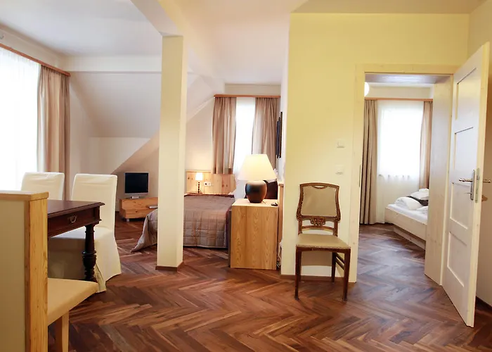 Hotel Fahrnberger 4*