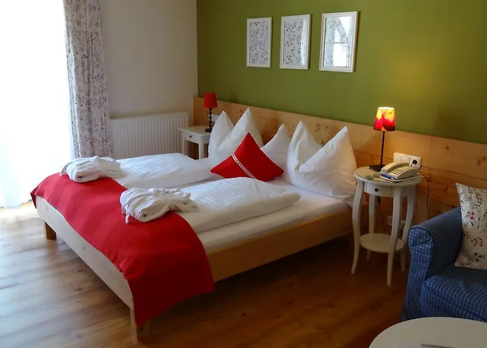 Hotel Fahrnberger 4*